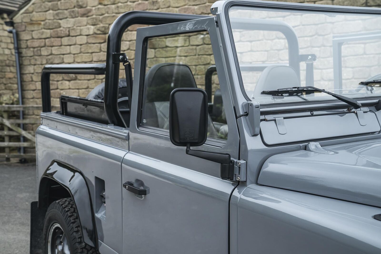 Land-Rover-Defender-1988-Finance-Trade-Welcomed-39