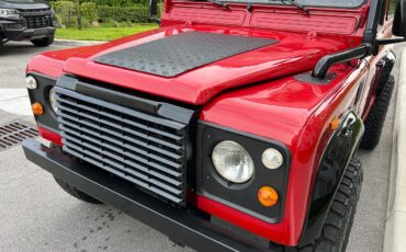 Land-Rover-Defender-1990-SUV-14