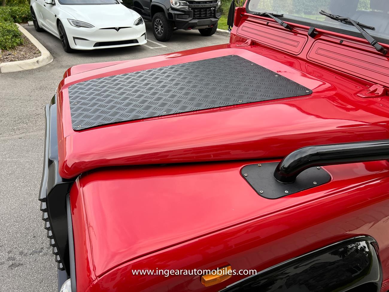 Land-Rover-Defender-1990-SUV-17