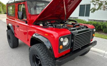 Land-Rover-Defender-1990-SUV-2