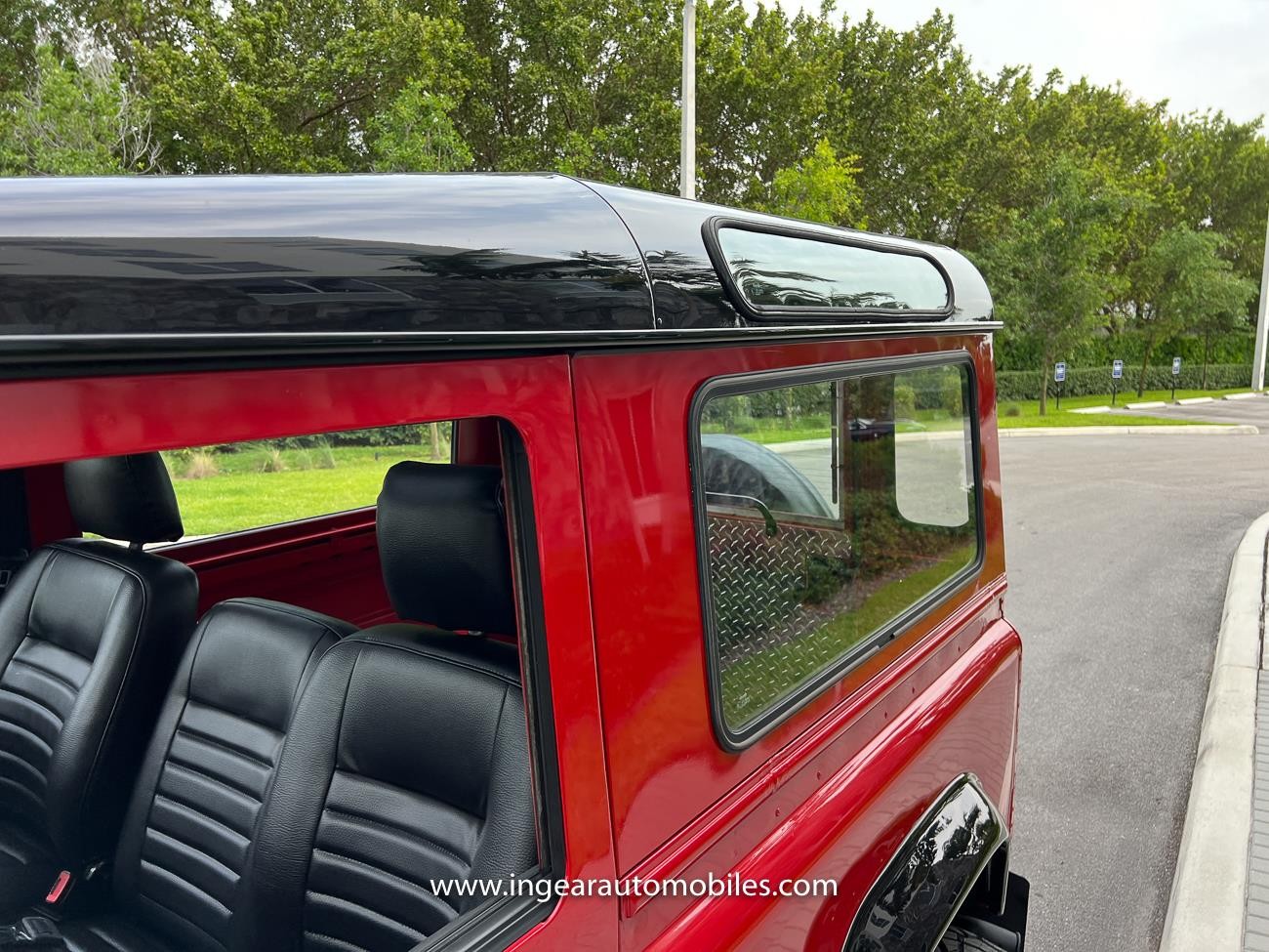 Land-Rover-Defender-1990-SUV-20