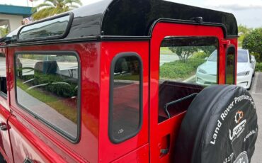 Land-Rover-Defender-1990-SUV-30