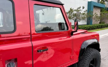 Land-Rover-Defender-1990-SUV-34