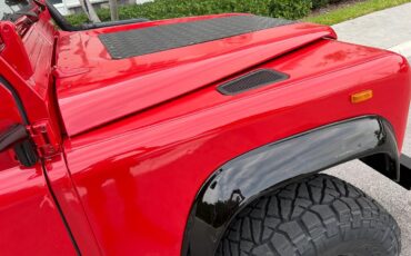 Land-Rover-Defender-1990-SUV-35