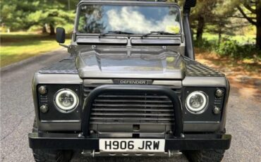 Land-Rover-Defender-1991-12