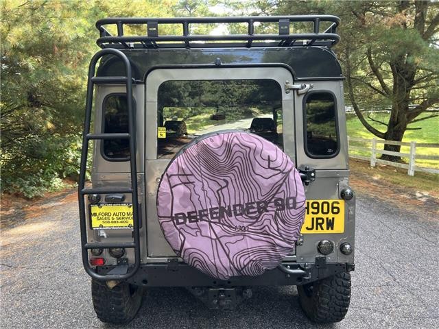 Land-Rover-Defender-1991-15