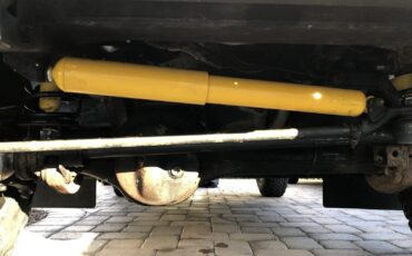 Land-Rover-Defender-1991-19