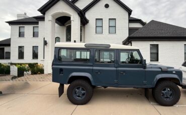 Land-Rover-Defender-1991-3