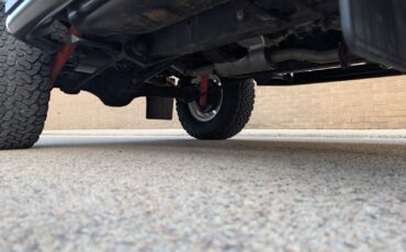 Land-Rover-Defender-1992-SUV-32