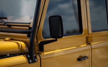 Land-Rover-Defender-1993-4D-Sport-Utility-24