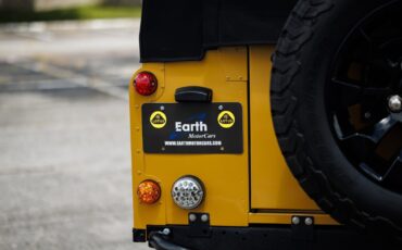 Land-Rover-Defender-1993-4D-Sport-Utility-28