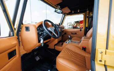 Land-Rover-Defender-1993-4D-Sport-Utility-38