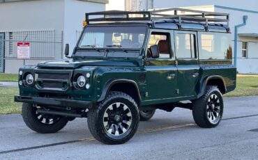 Land-Rover-Defender-1994-SUV-1