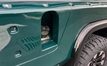 Land-Rover-Defender-1994-SUV-24