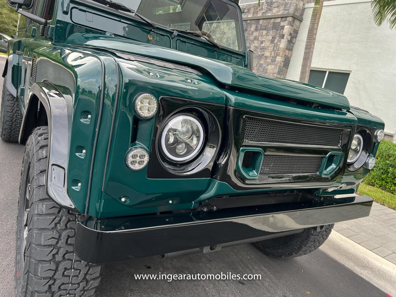 Land-Rover-Defender-1994-SUV-29