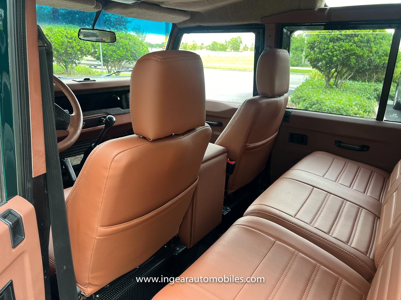 Land-Rover-Defender-1994-SUV-39