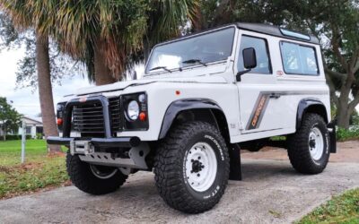 Land Rover Defender 1995 SUV