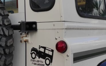 Land-Rover-Defender-1995-SUV-20