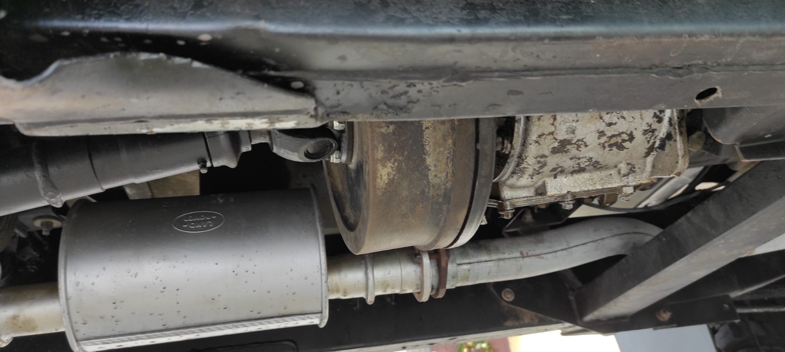 Land-Rover-Defender-1995-SUV-28