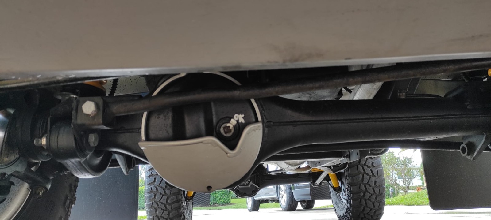 Land-Rover-Defender-1995-SUV-31