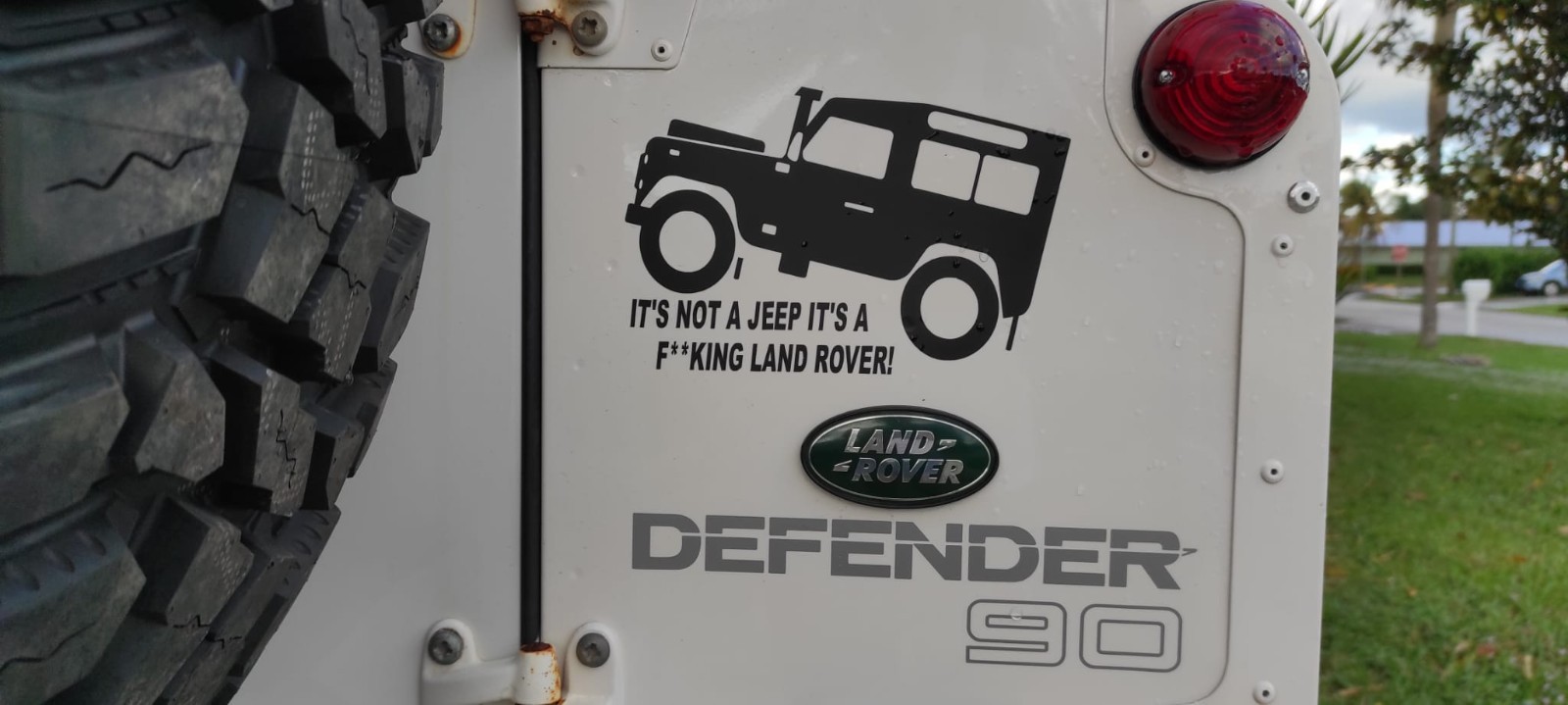 Land-Rover-Defender-1995-SUV-34