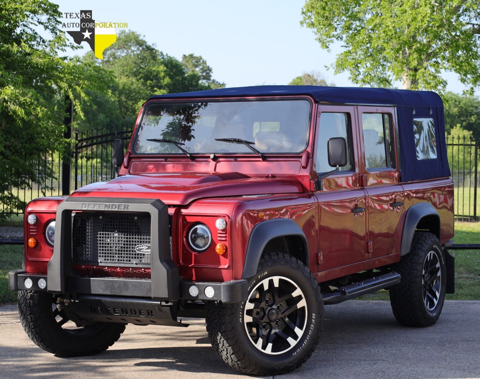 Land Rover Defender 1995 SUV
