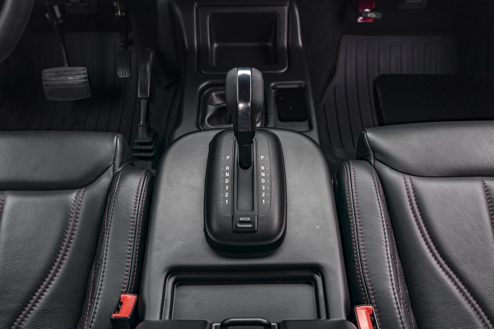 Land-Rover-Defender-1996-Finance-Trade-Welcomed-13