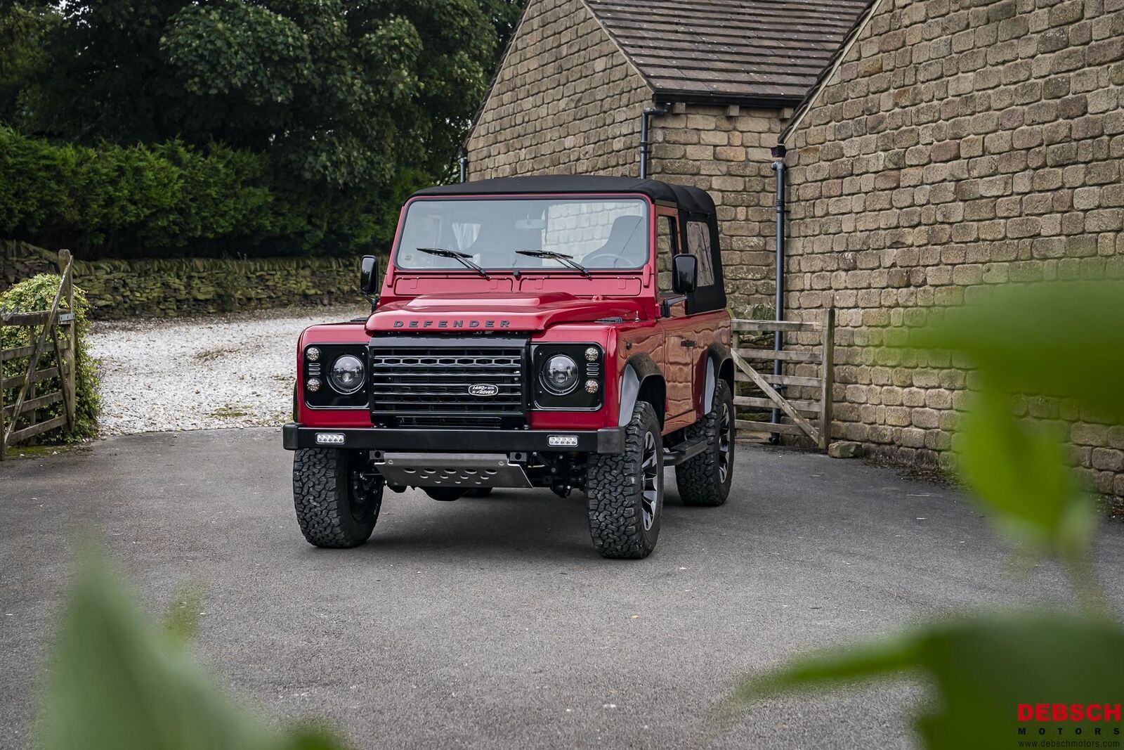 Land-Rover-Defender-1996-Finance-Trade-Welcomed-8