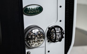 Land-Rover-Defender-1996-SUV-10