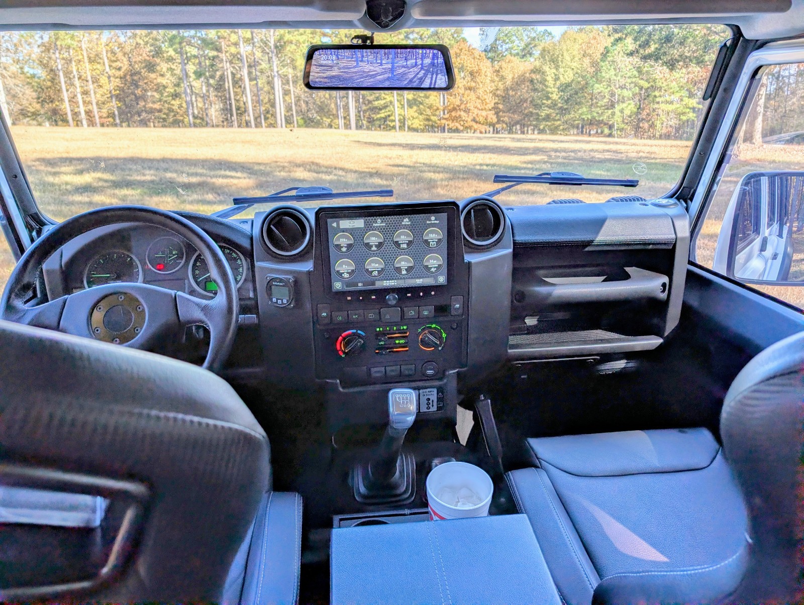 Land-Rover-Defender-1996-SUV-15