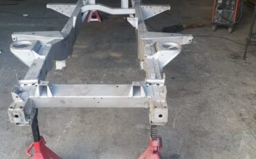 Land-Rover-Defender-1996-SUV-28