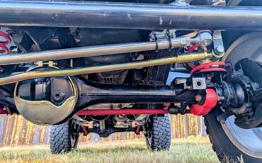 Land-Rover-Defender-1996-SUV-32