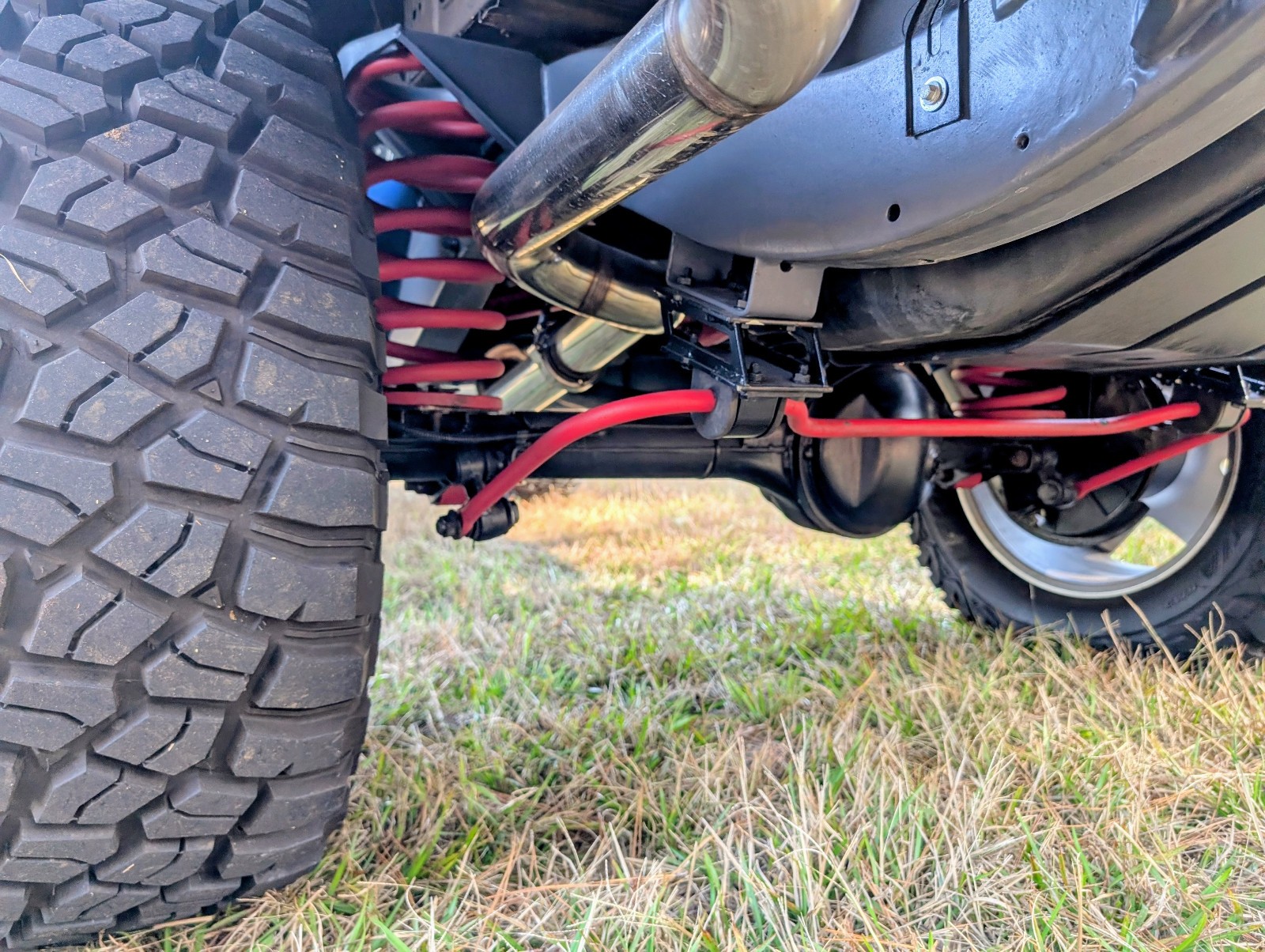 Land-Rover-Defender-1996-SUV-33