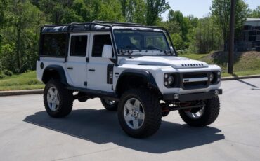 Land-Rover-Defender-1996-SUV-5