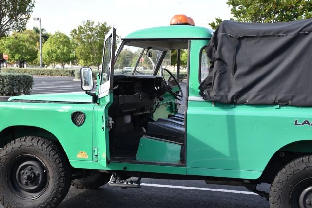 Land-Rover-Other-1981-Pickup-12