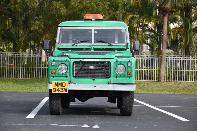 Land-Rover-Other-1981-Pickup-6
