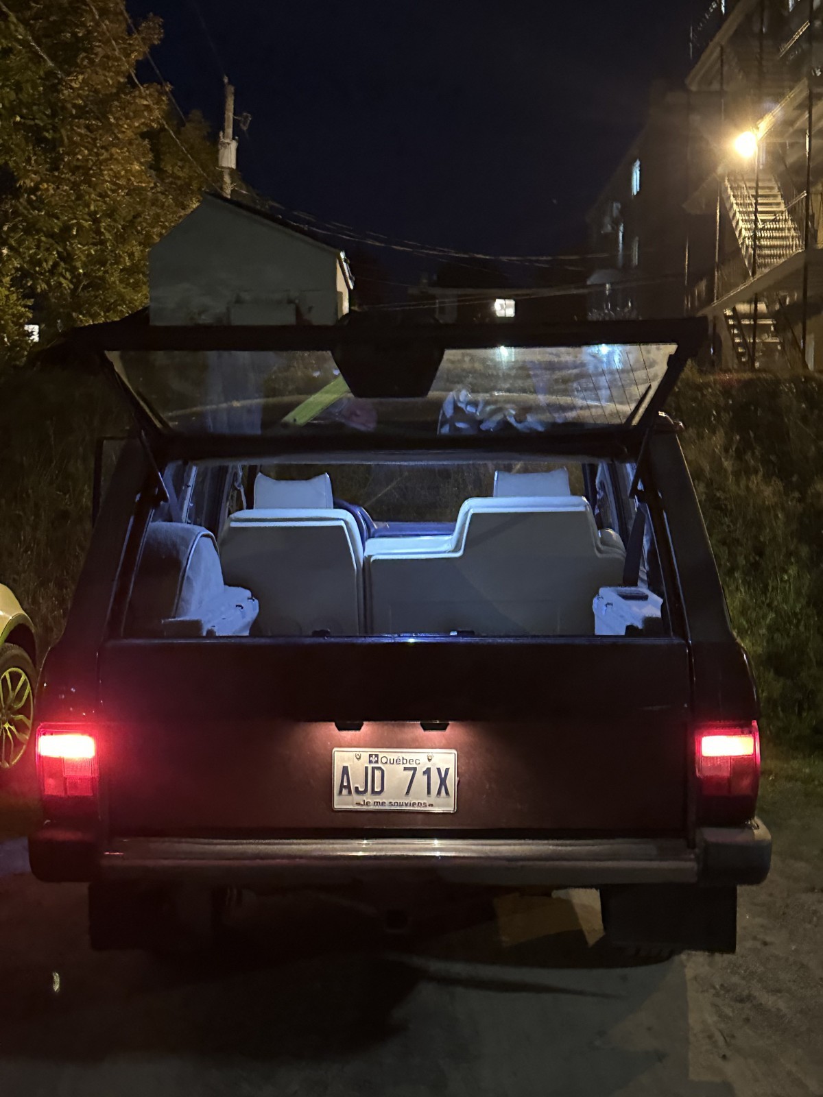 Land-Rover-Range-Rover-1991-SUV-7