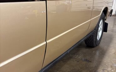 Land-Rover-Range-Rover-1992-SUV-10