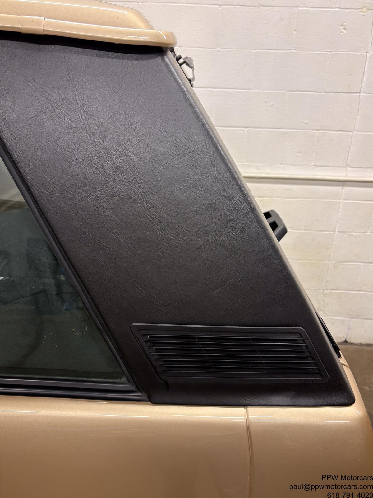 Land-Rover-Range-Rover-1992-SUV-15