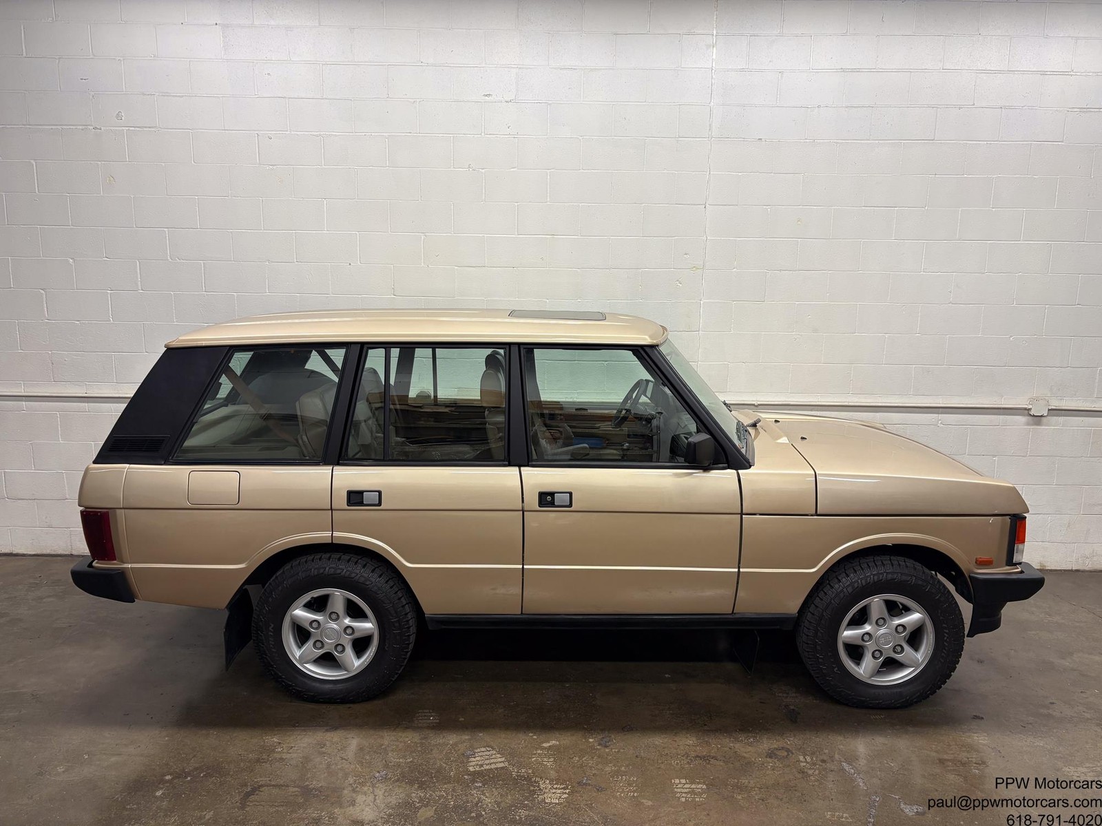 Land-Rover-Range-Rover-1992-SUV-19