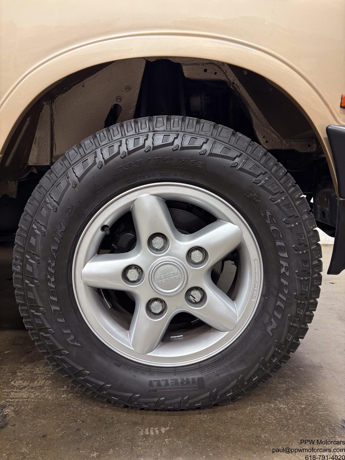 Land-Rover-Range-Rover-1992-SUV-24