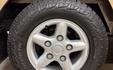 Land-Rover-Range-Rover-1992-SUV-25