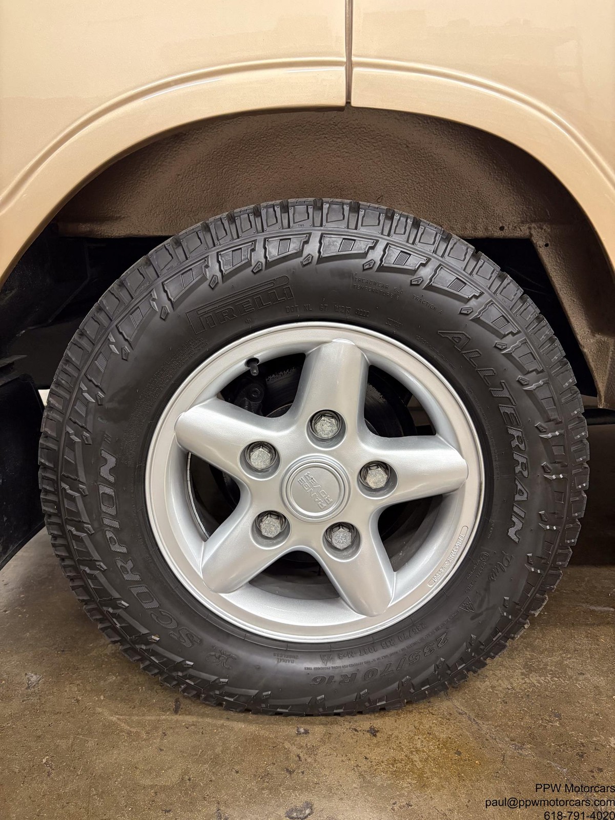 Land-Rover-Range-Rover-1992-SUV-25