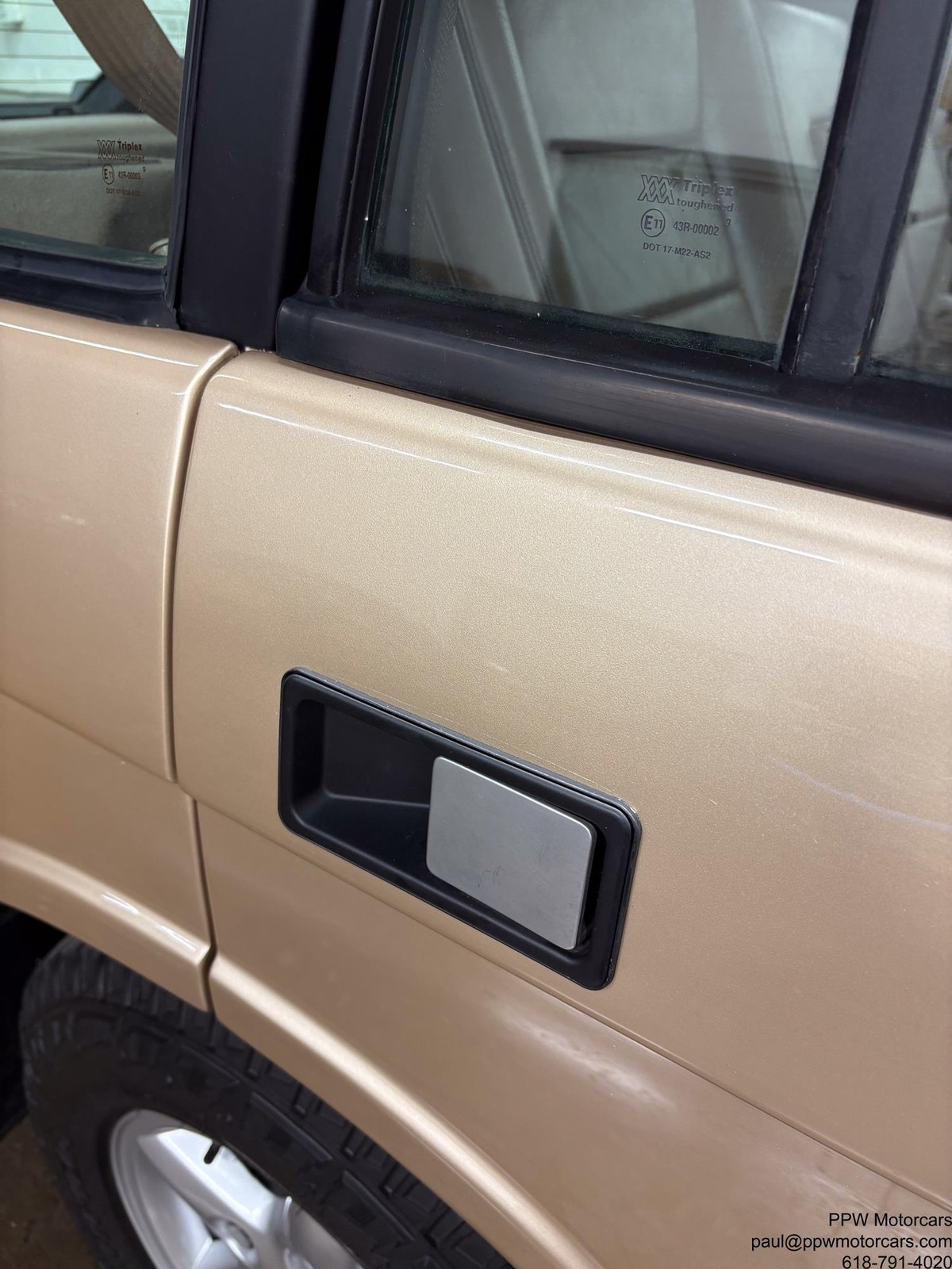 Land-Rover-Range-Rover-1992-SUV-28