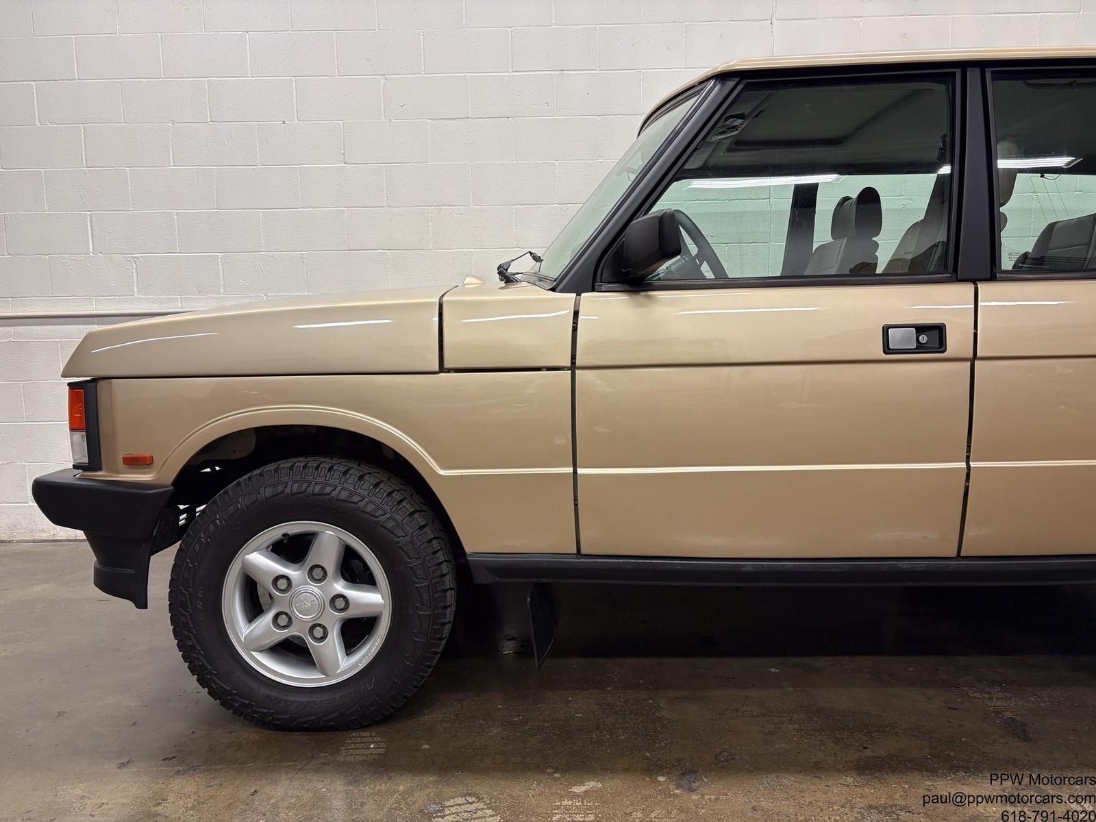 Land-Rover-Range-Rover-1992-SUV-6