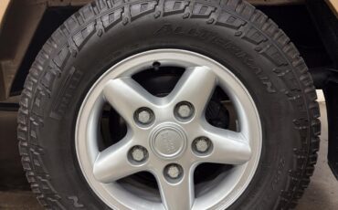 Land-Rover-Range-Rover-1992-SUV-9