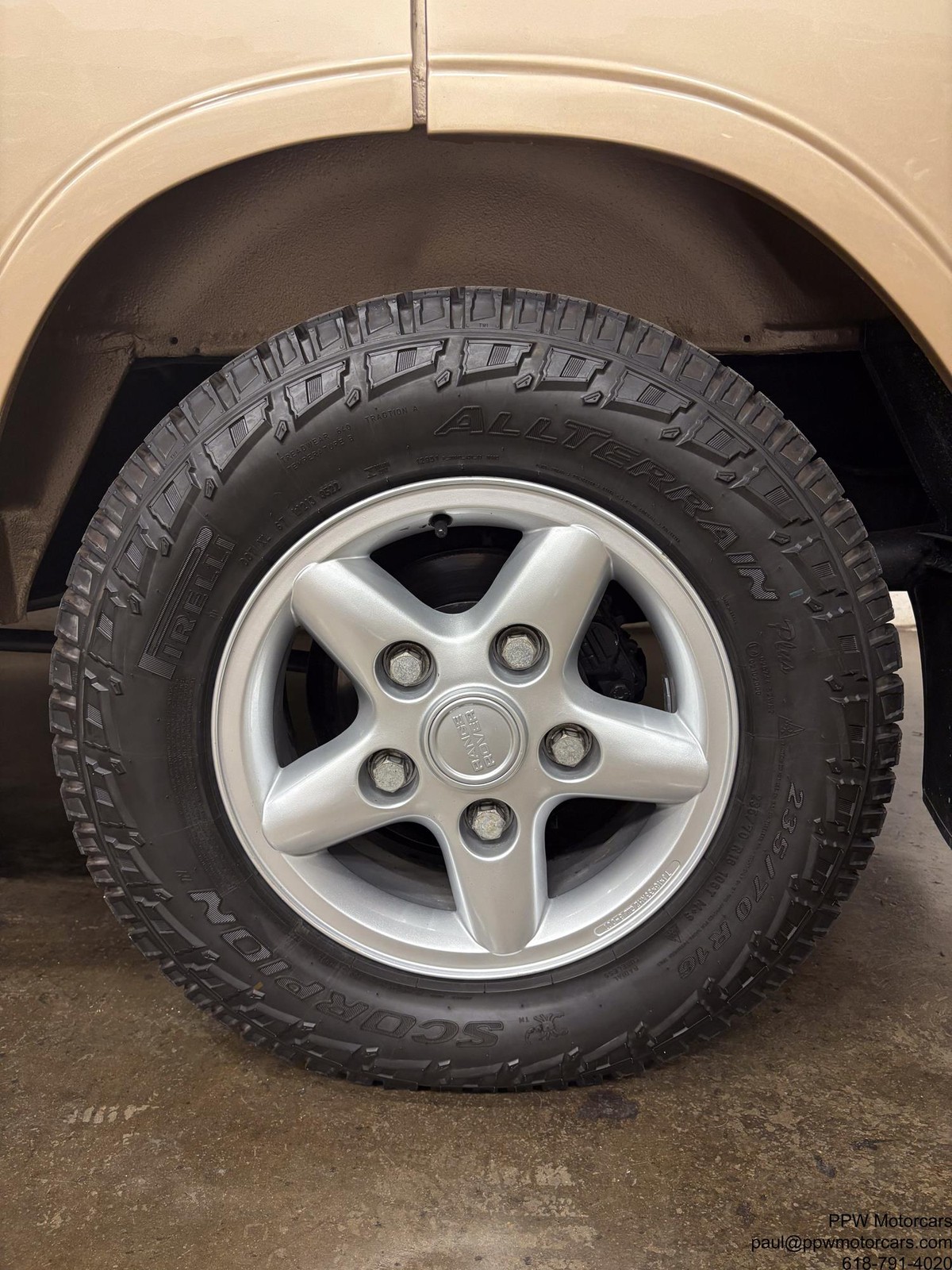 Land-Rover-Range-Rover-1992-SUV-9