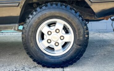 Land-Rover-Range-Rover-1995-SUV-5