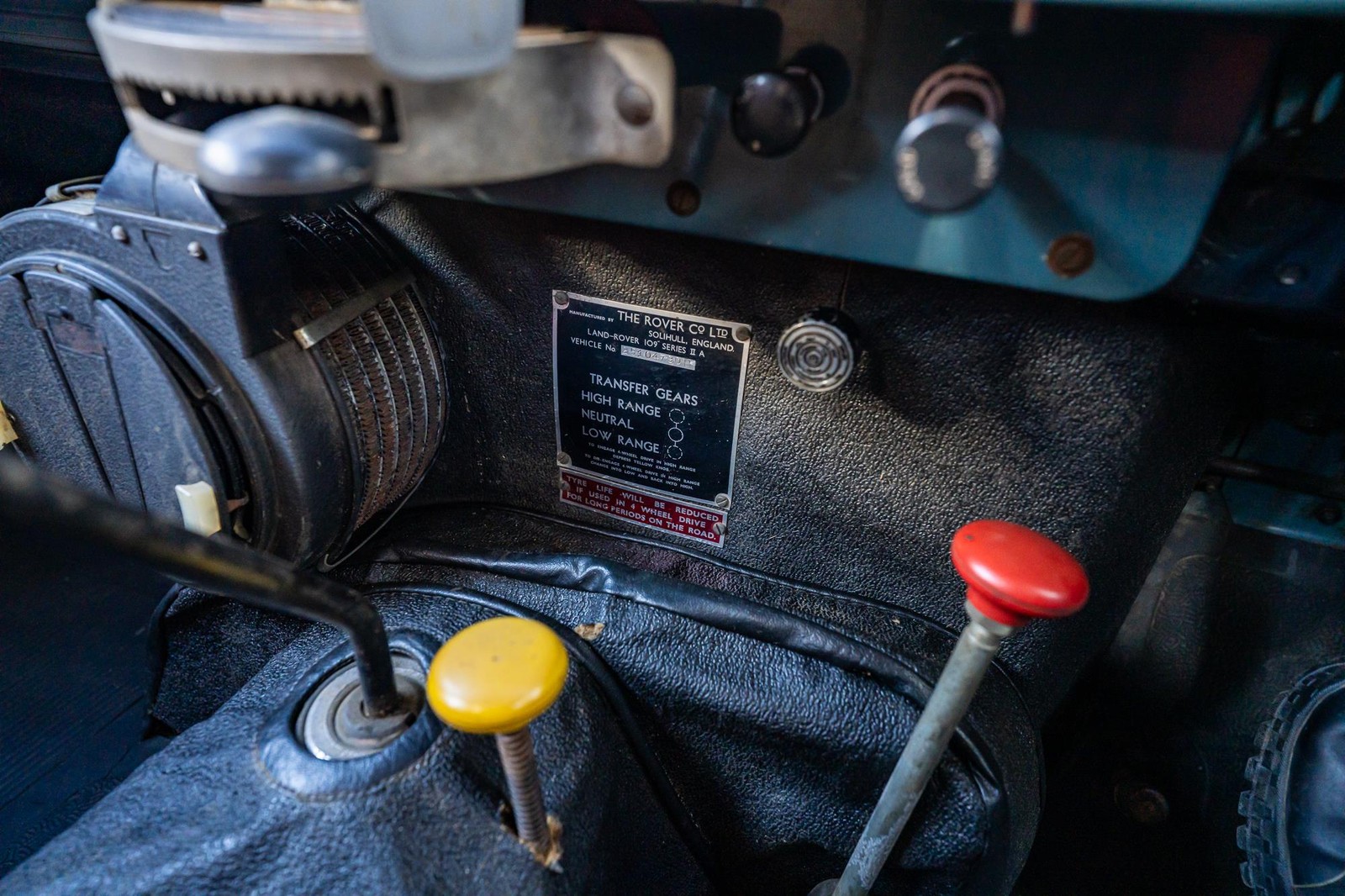 Land-Rover-Series-2-Searle-CAMPER-1964-18