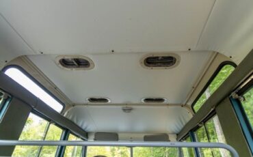 Land-Rover-Series-II-109-Station-Wagon-1963-Wagon-17